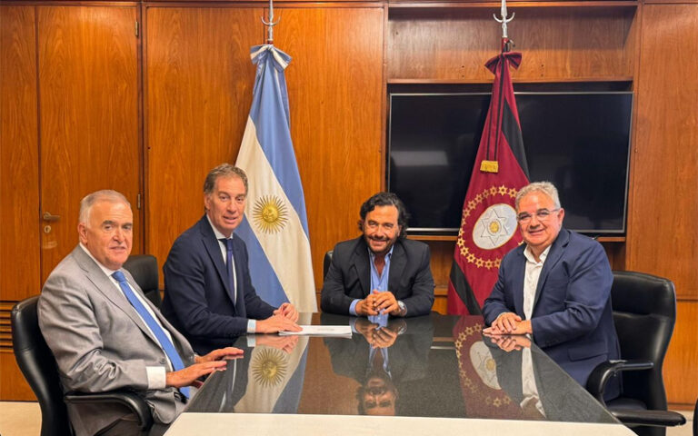 Gobernadores del norte plantearon la disminución en recursos que significaría la modificación del Impuesto a las Ganancias