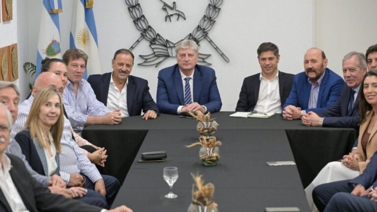 Gobernadores del peronismo y aliados se reúnen el miércoles en medio de la disputa por la reforma de Ganancias