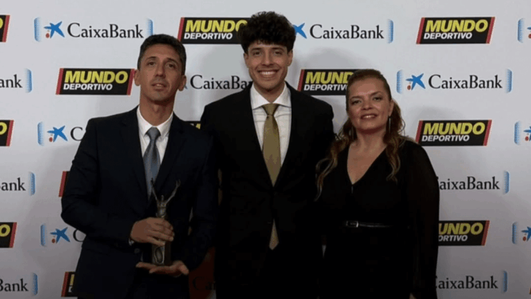 Orgullo catamarqueño: Barcelona aplaudió a Agustín Tapia en un evento histórico del deporte mundial