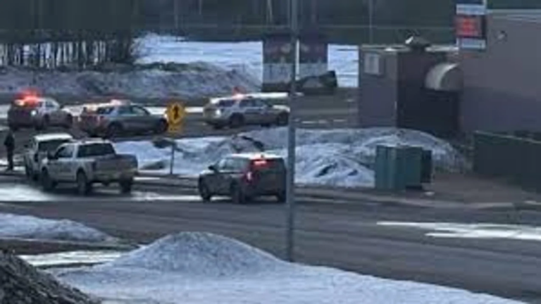 Al menos 10 personas murieron tras un tiroteo en una escuela en Canadá