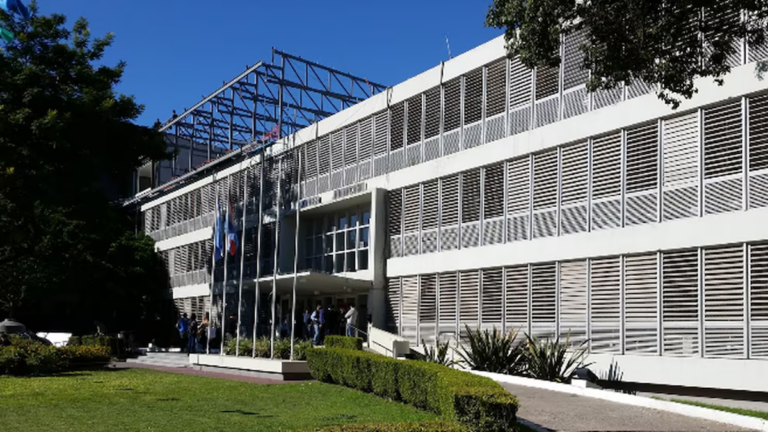 Un jurado popular declaró culpables por abuso a dos policías