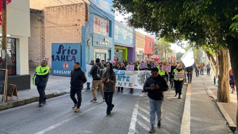 SOEM rechazó oferta del 5% de incremento y se mantiene en alerta