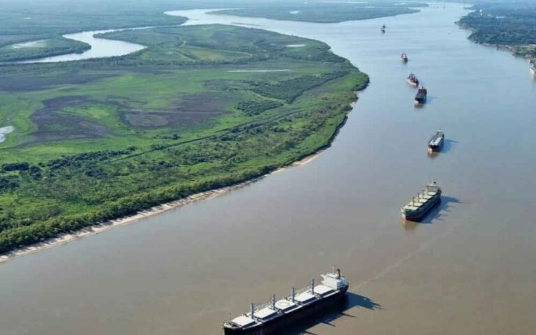 Privatización de la vía navegable troncal: tres ofertas y aval de la ONU en la licitación internacional