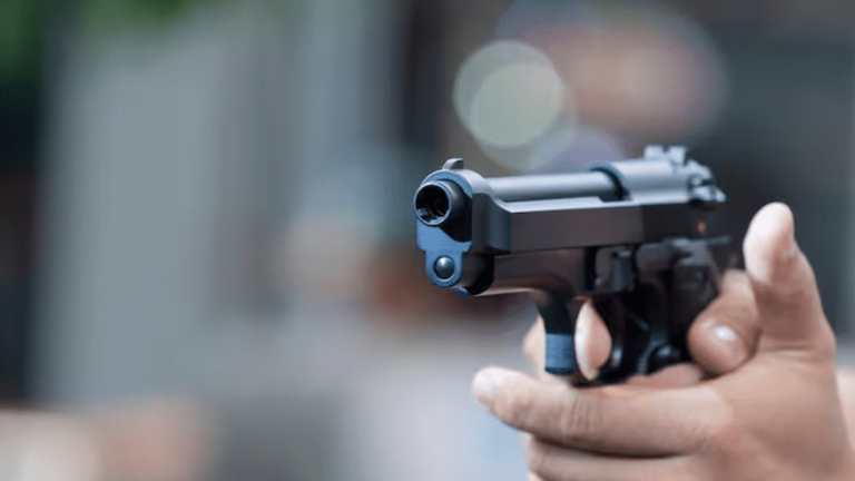 Recuperan la libertad dos acusados por un ataque con un arma de fuego