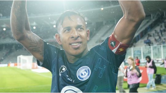 Dilema en Boca por la posible vuelta de Sebastián Villa: Riquelme, entre la necesidad deportiva y el costo político