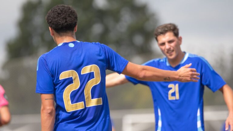 Tapia Carpio marcó dosgoles en victoria del Sub 17