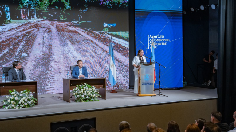 Susana Zenteno defendió la obra de cloacas: «Si tengo que pagar el costo político, lo voy a hacer»