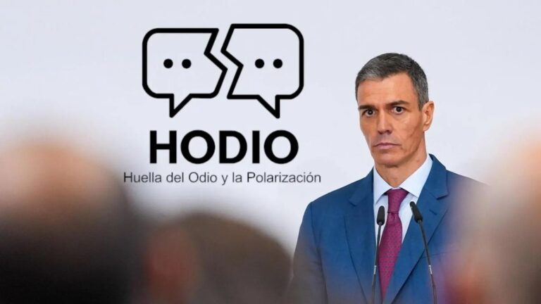 El afán vigilante que acerca a Milei y Pedro Sánchez